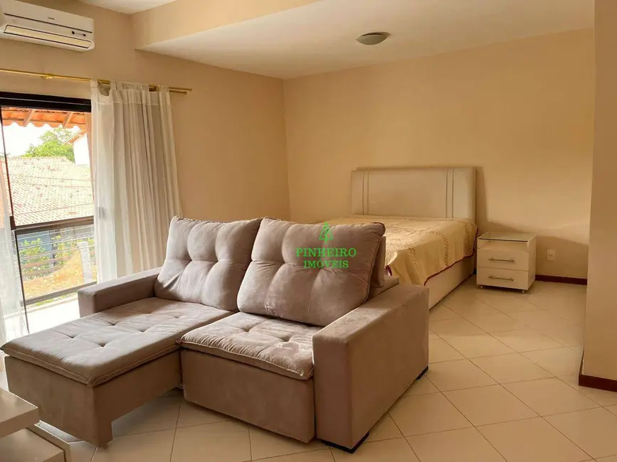 Foto 9 de Casa de Condomínio com 4 quartos à venda, 360m2 em Itaipu, Niteroi - RJ