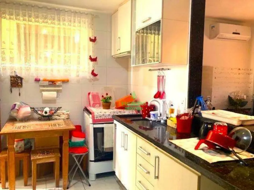Foto 2 de Casa com 2 quartos à venda, 240m2 em Praia de Itaipuaçu (Itaipuaçu), Marica - RJ