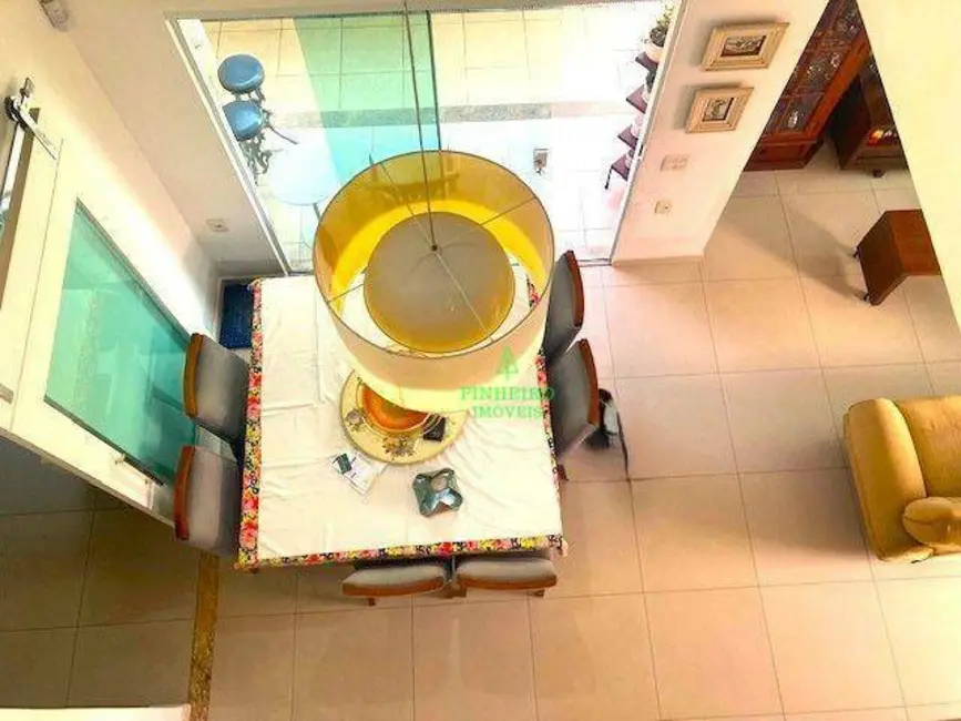 Foto 8 de Casa com 4 quartos à venda, 225m2 em Maravista, Niteroi - RJ