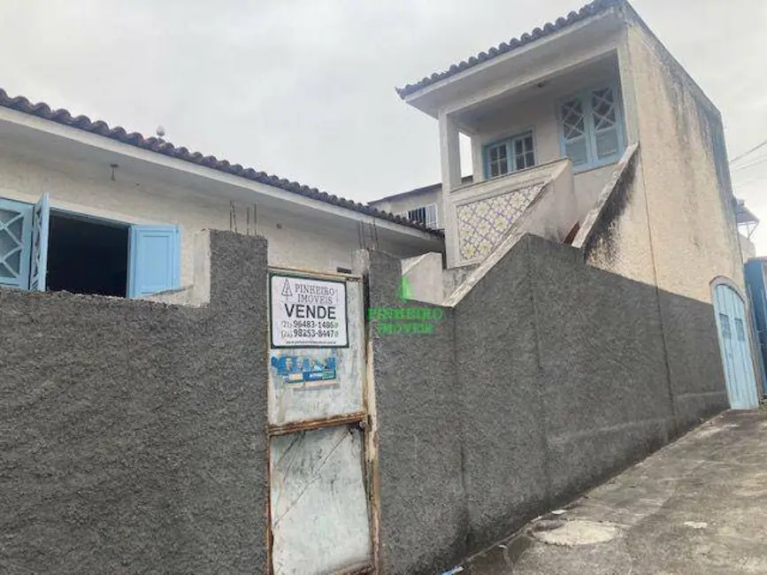 Foto 2 de Casa com 4 quartos à venda, 420m2 em Mutuá, Sao Goncalo - RJ