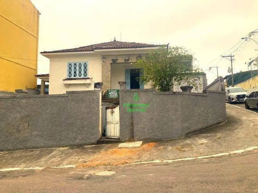 Foto 1 de Casa com 4 quartos à venda, 420m2 em Mutuá, Sao Goncalo - RJ