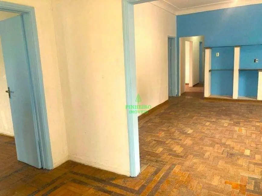 Foto 8 de Casa com 4 quartos à venda, 420m2 em Mutuá, Sao Goncalo - RJ