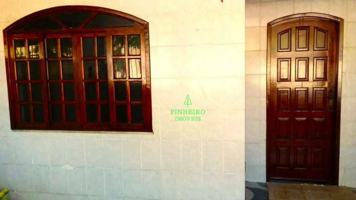 Casa com 3 quartos à venda, 190m2 em Estrela do Norte, Sao Goncalo - RJ - imagem 3 Foto 3 de Casa com 3 quartos à venda, 190m2 em Estrela do Norte, Sao Goncalo - RJ