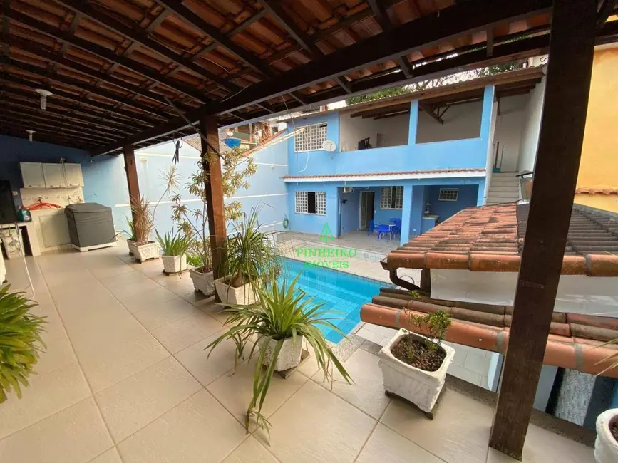 Foto 3 de Casa com 3 quartos à venda, 300m2 em Sete Pontes, Sao Goncalo - RJ