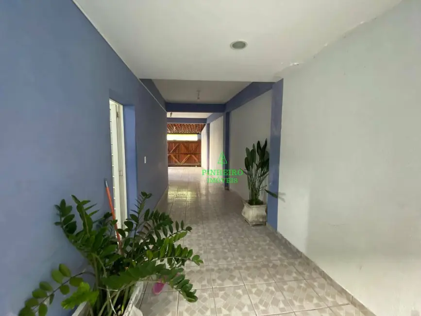 Foto 2 de Casa com 3 quartos à venda, 300m2 em Sete Pontes, Sao Goncalo - RJ