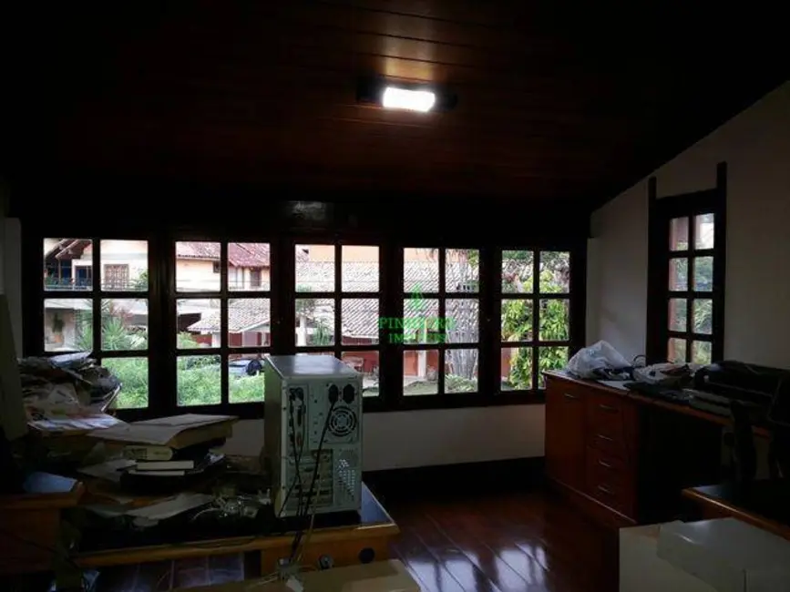 Foto 6 de Casa de Condomínio com 3 quartos à venda, 450m2 em Piratininga, Niteroi - RJ