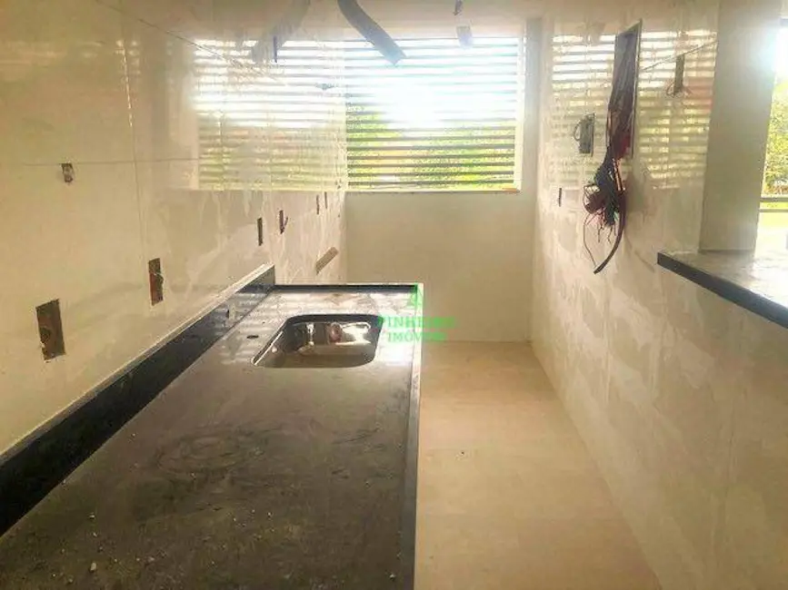 Foto 5 de Apartamento com 2 quartos à venda, 76m2 em Piratininga, Niteroi - RJ