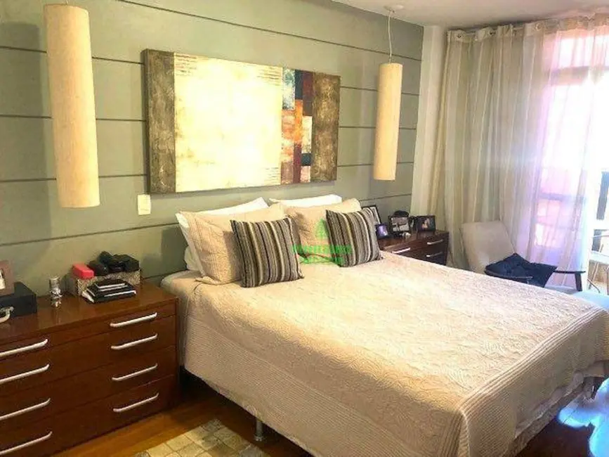 Cobertura com 4 quartos à venda, 412m2 em Icaraí, Niteroi - RJ - imagem 9 Foto 9 de Cobertura com 4 quartos à venda, 412m2 em Icaraí, Niteroi - RJ