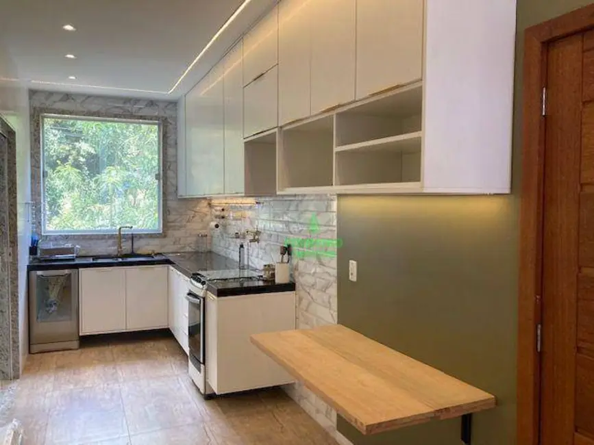 Foto 2 de Apartamento com 3 quartos à venda, 60m2 em Santa Rosa, Niteroi - RJ