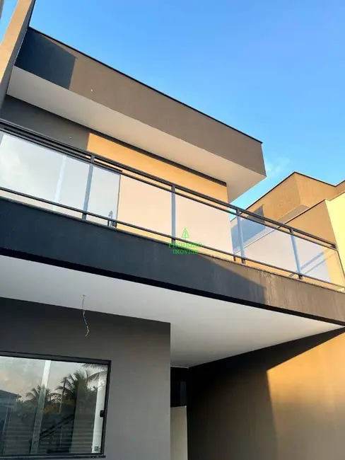 Foto 2 de Casa com 3 quartos à venda, 180m2 em Itaipu, Niteroi - RJ