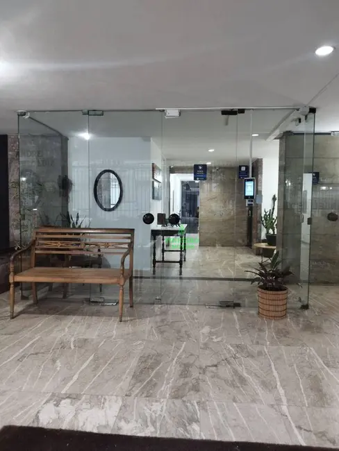 Foto 2 de Apartamento com 2 quartos à venda, 100m2 em Icaraí, Niteroi - RJ