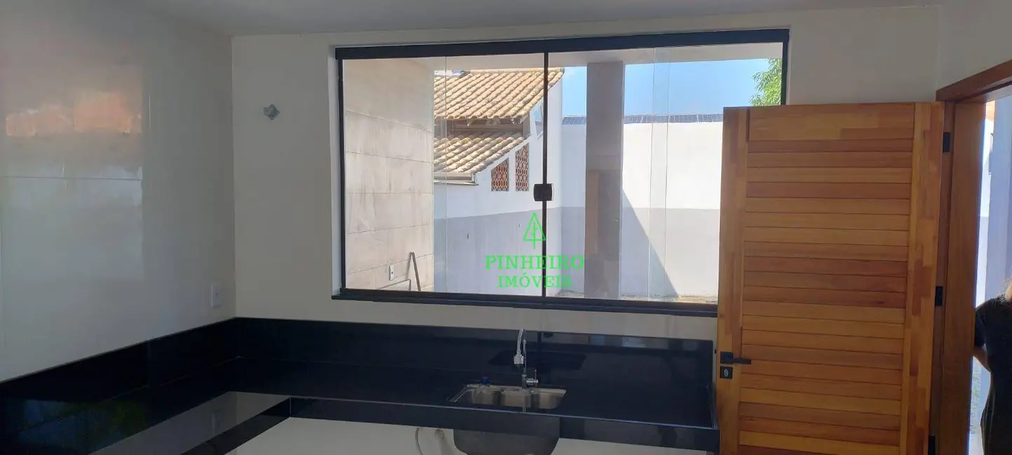 Foto 8 de Casa com 3 quartos à venda, 225m2 em Itaipu, Niteroi - RJ