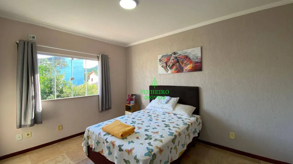 Foto 5 de Casa com 4 quartos à venda, 400m2 em Peró, Cabo Frio - RJ