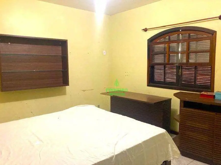Foto 8 de Casa com 4 quartos à venda, 360m2 em Piratininga, Niteroi - RJ
