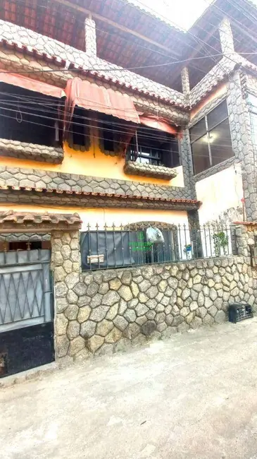 Foto 3 de Casa com 6 quartos à venda, 359m2 em Mutuapira, Sao Goncalo - RJ
