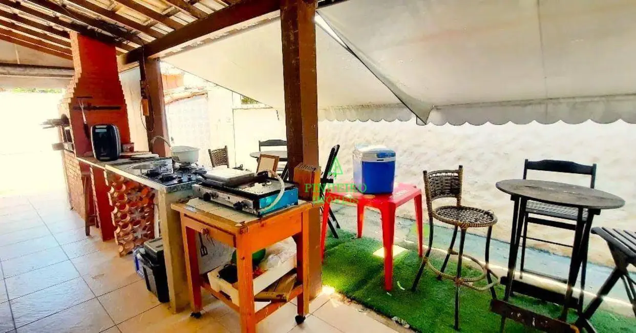 Foto 2 de Casa com 2 quartos à venda, 375m2 em Piratininga, Niteroi - RJ