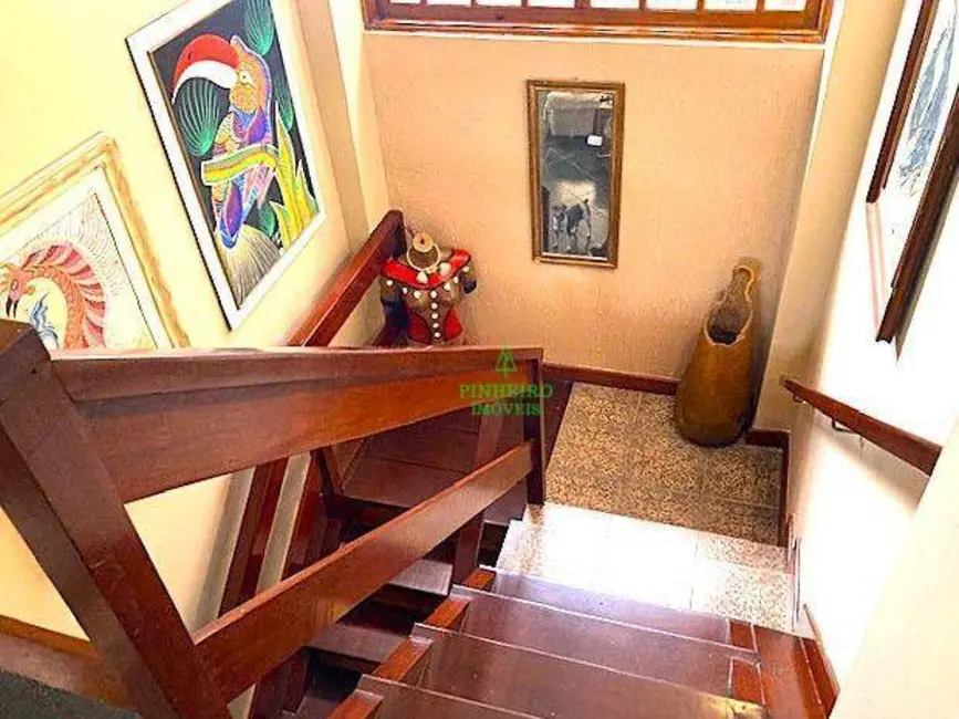 Foto 7 de Casa com 5 quartos à venda, 633m2 em Piratininga, Niteroi - RJ