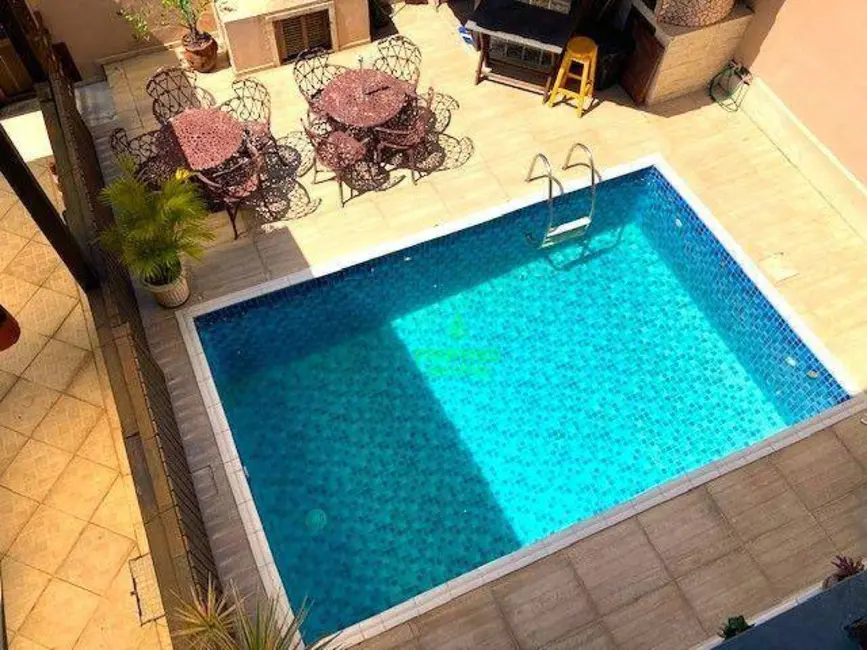 Foto 1 de Casa com 5 quartos à venda, 633m2 em Piratininga, Niteroi - RJ