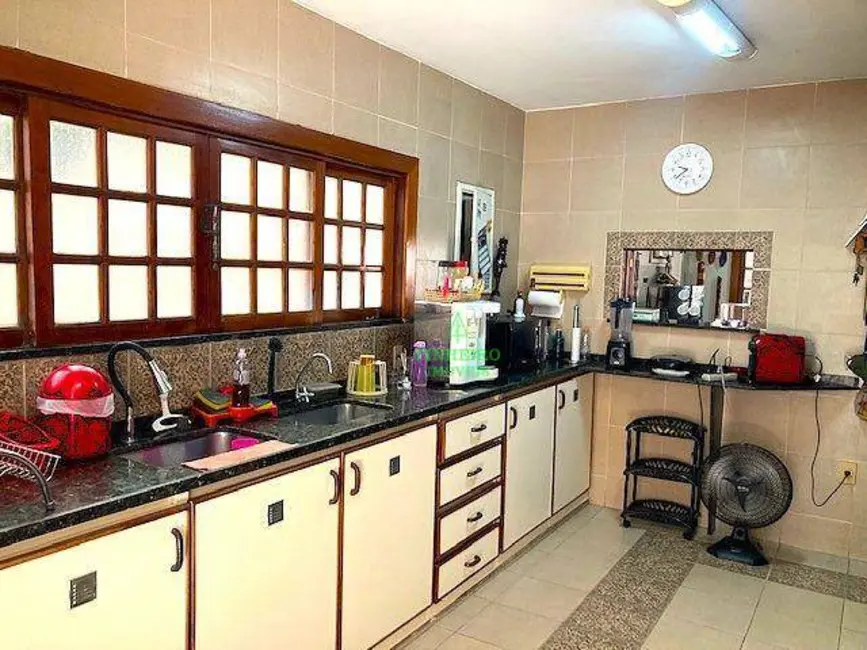 Foto 8 de Casa com 5 quartos à venda, 633m2 em Piratininga, Niteroi - RJ