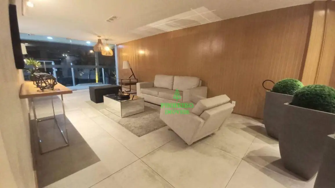 Foto 2 de Apartamento com 2 quartos à venda, 108m2 em Santa Rosa, Niteroi - RJ