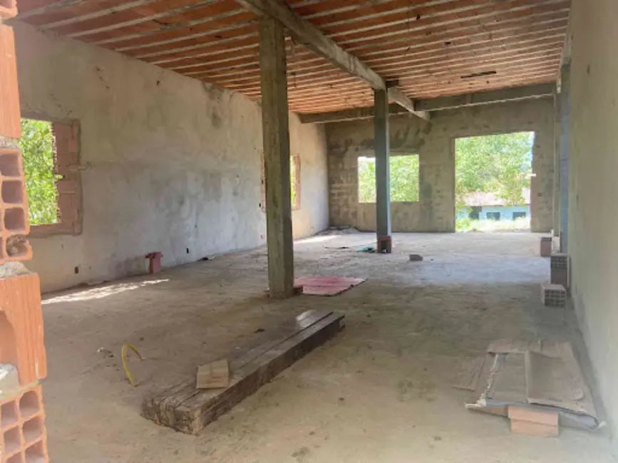 Foto 3 de Casa de Condomínio com 4 quartos à venda, 450m2 em Cajueiros (Itaipuaçu), Marica - RJ