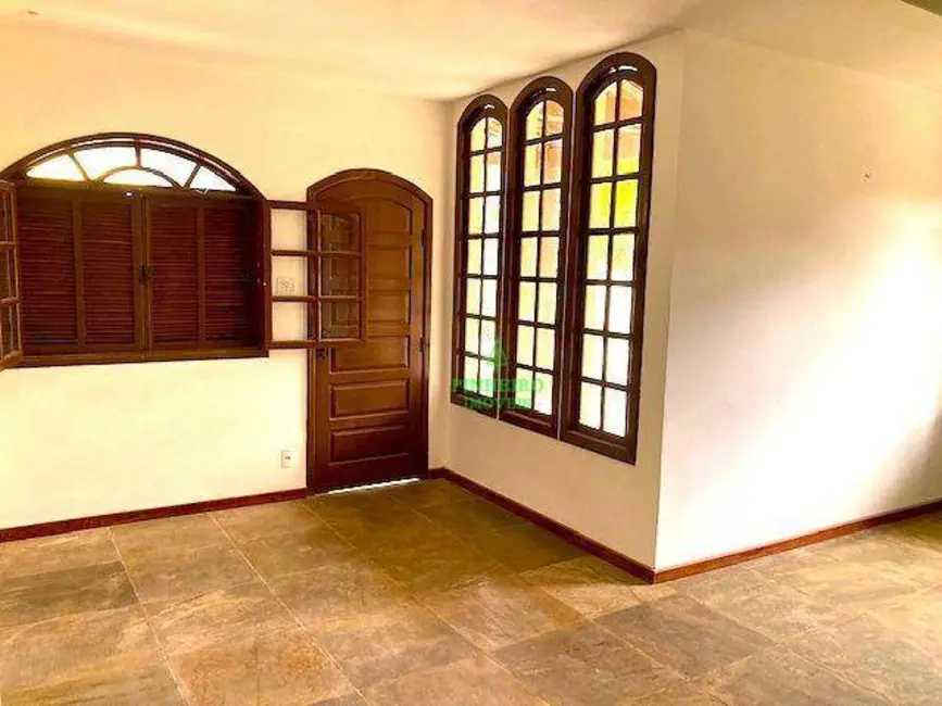 Foto 4 de Casa com 4 quartos à venda, 361m2 em Piratininga, Niteroi - RJ