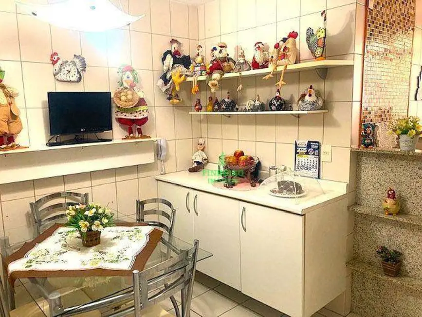 Apartamento com 3 quartos à venda, 120m2 em Largo da Batalha, Niteroi - RJ - imagem 3 Foto 3 de Apartamento com 3 quartos à venda, 120m2 em Largo da Batalha, Niteroi - RJ