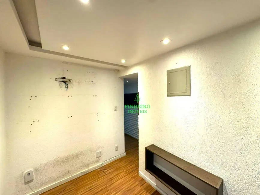 Sala Comercial à venda, 40m2 em Centro, Niteroi - RJ - imagem 7 Foto 7 de Sala Comercial à venda, 40m2 em Centro, Niteroi - RJ