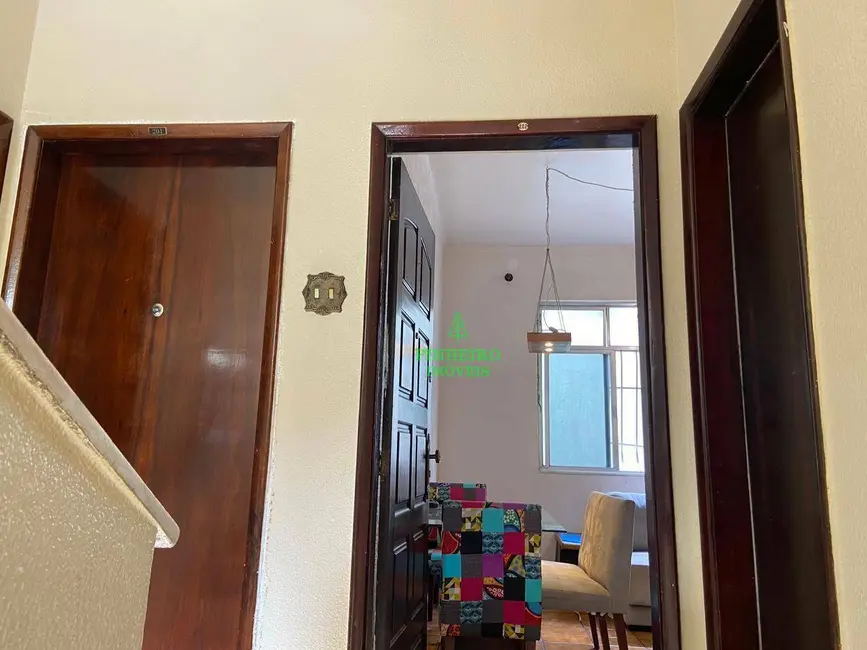 Apartamento com 3 quartos à venda, 83m2 em Icaraí, Niteroi - RJ - imagem 4 Foto 4 de Apartamento com 3 quartos à venda, 83m2 em Icaraí, Niteroi - RJ