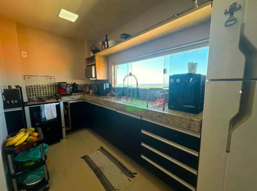 Foto 3 de Casa de Condomínio com 2 quartos à venda, 300m2 em Ogiva, Cabo Frio - RJ