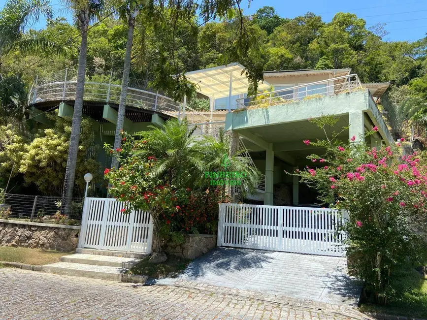 Foto 4 de Casa de Condomínio com 3 quartos à venda, 600m2 em Piratininga, Niteroi - RJ