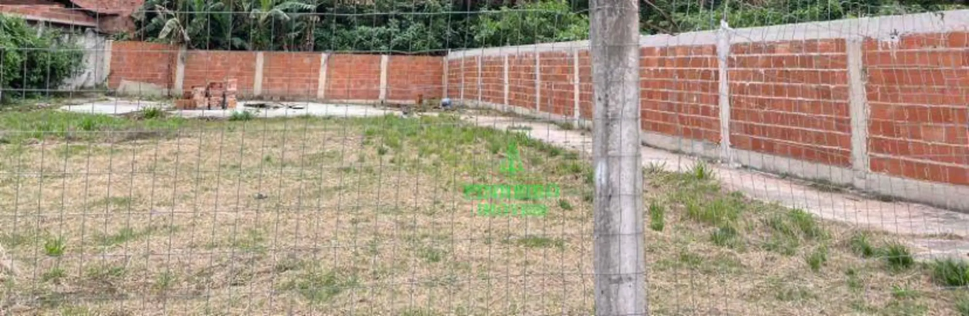 Foto 1 de Terreno / Lote à venda, 467m2 em Itaipu, Niteroi - RJ