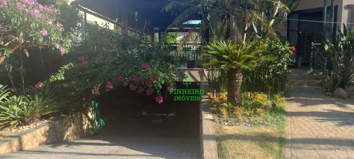 Foto 4 de Casa com 3 quartos à venda, 540m2 em Piratininga, Niteroi - RJ