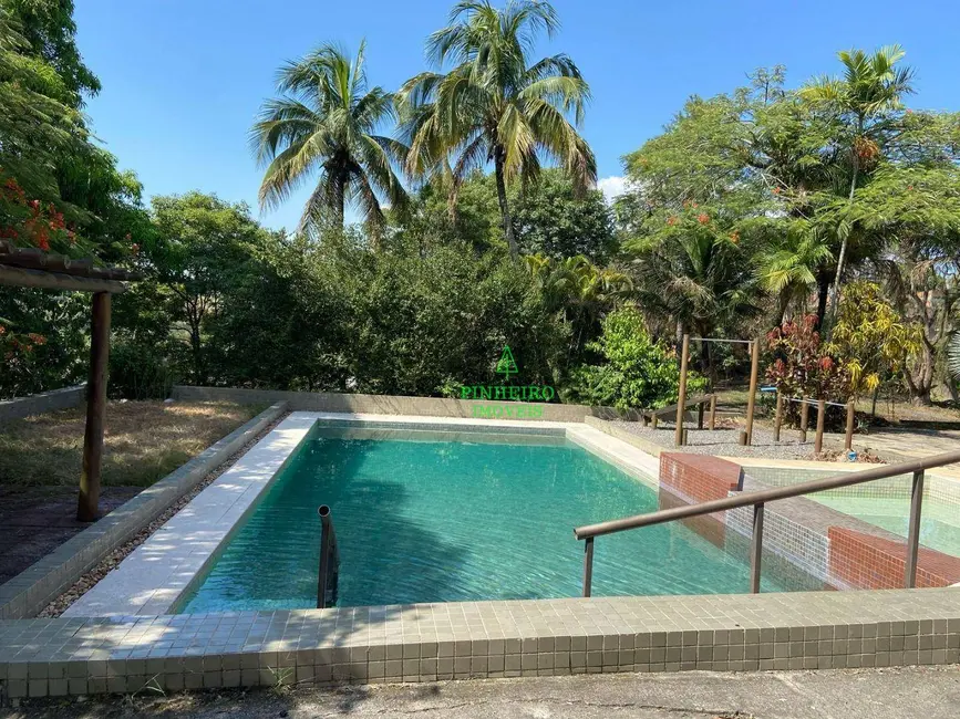 Sítio / Rancho com 4 quartos à venda, 13132m2 em Ipiíba, Sao Goncalo - RJ - imagem 6 Foto 6 de Sítio / Rancho com 4 quartos à venda, 13132m2 em Ipiíba, Sao Goncalo - RJ