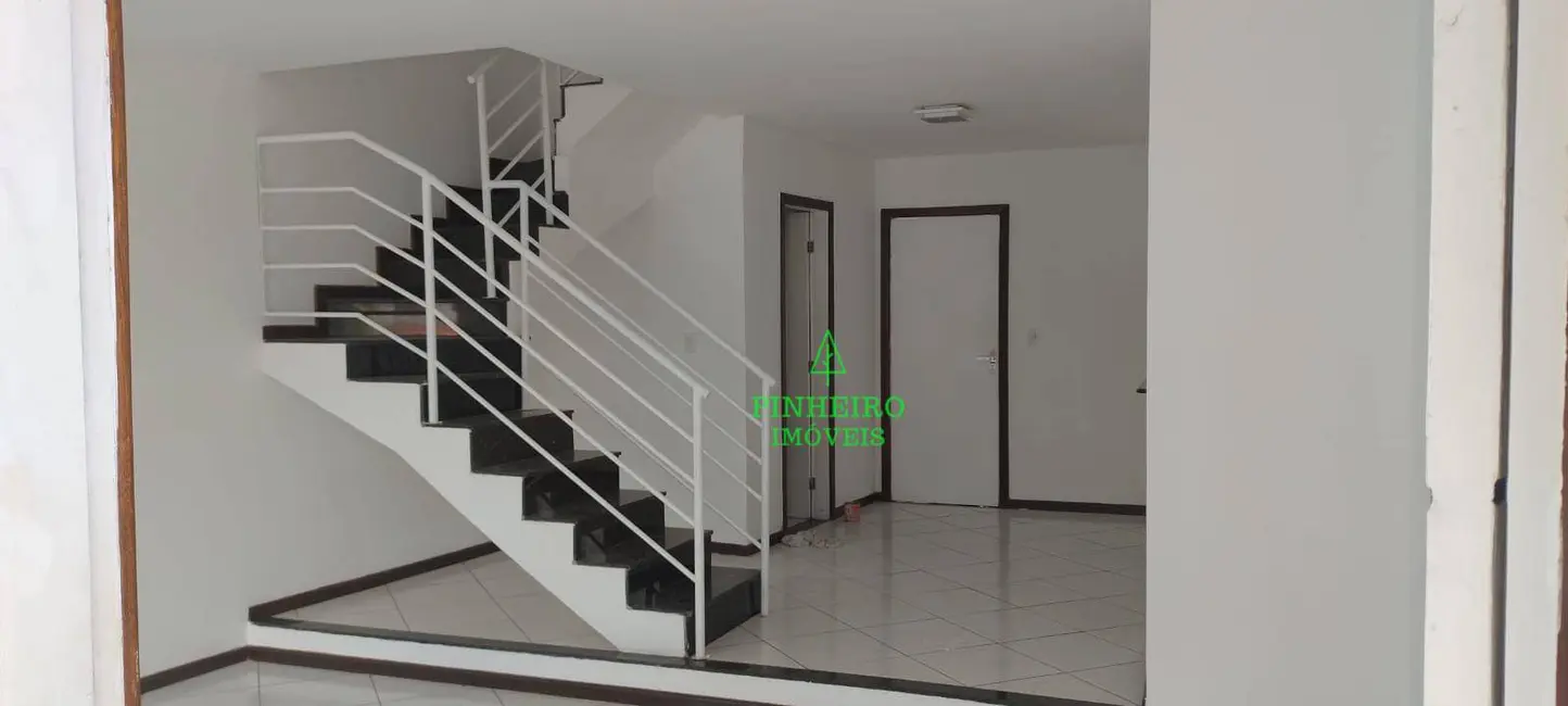 Foto 6 de Casa com 3 quartos à venda, 250m2 em Engenho do Mato, Niteroi - RJ