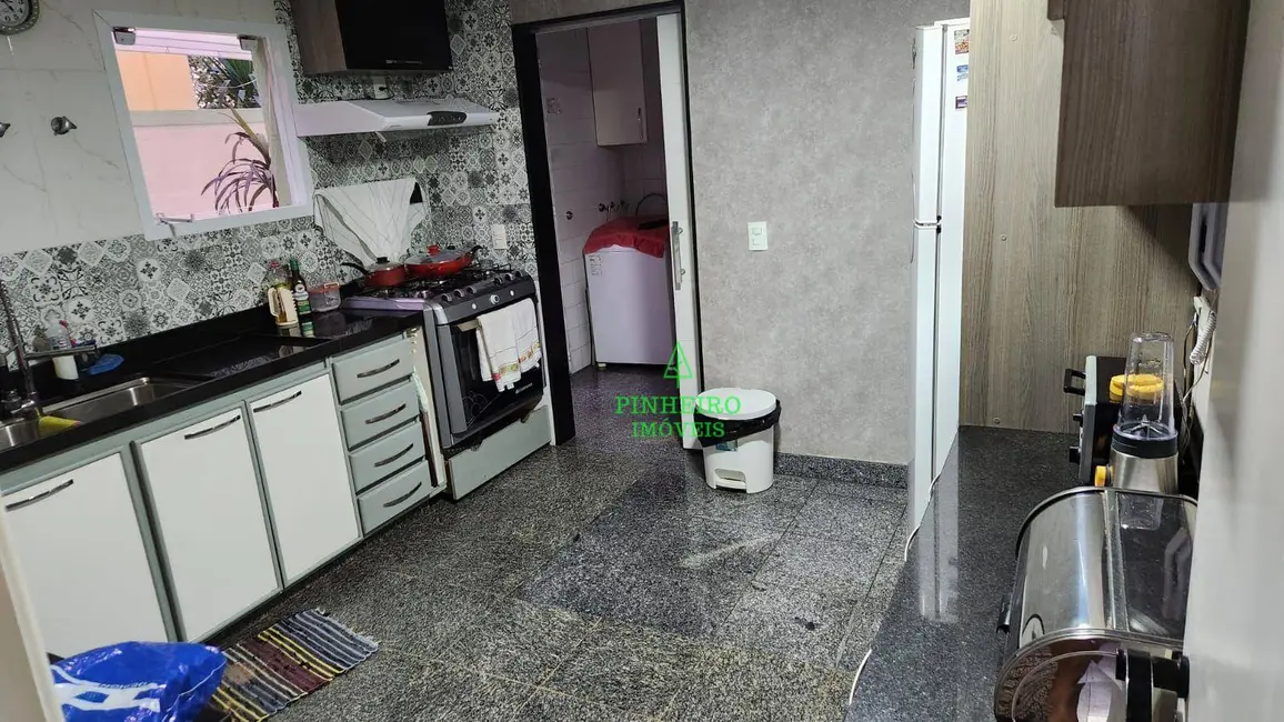 Foto 9 de Casa de Condomínio com 4 quartos à venda, 200m2 em Ingá, Niteroi - RJ