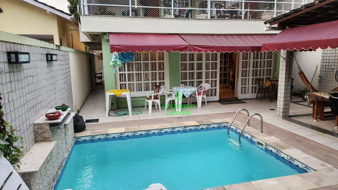 Foto 8 de Casa de Condomínio com 4 quartos à venda, 200m2 em Ingá, Niteroi - RJ