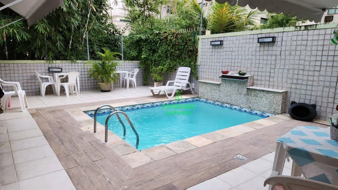 Foto 1 de Casa de Condomínio com 4 quartos à venda, 200m2 em Ingá, Niteroi - RJ