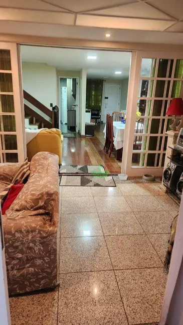 Foto 7 de Casa de Condomínio com 4 quartos à venda, 200m2 em Ingá, Niteroi - RJ