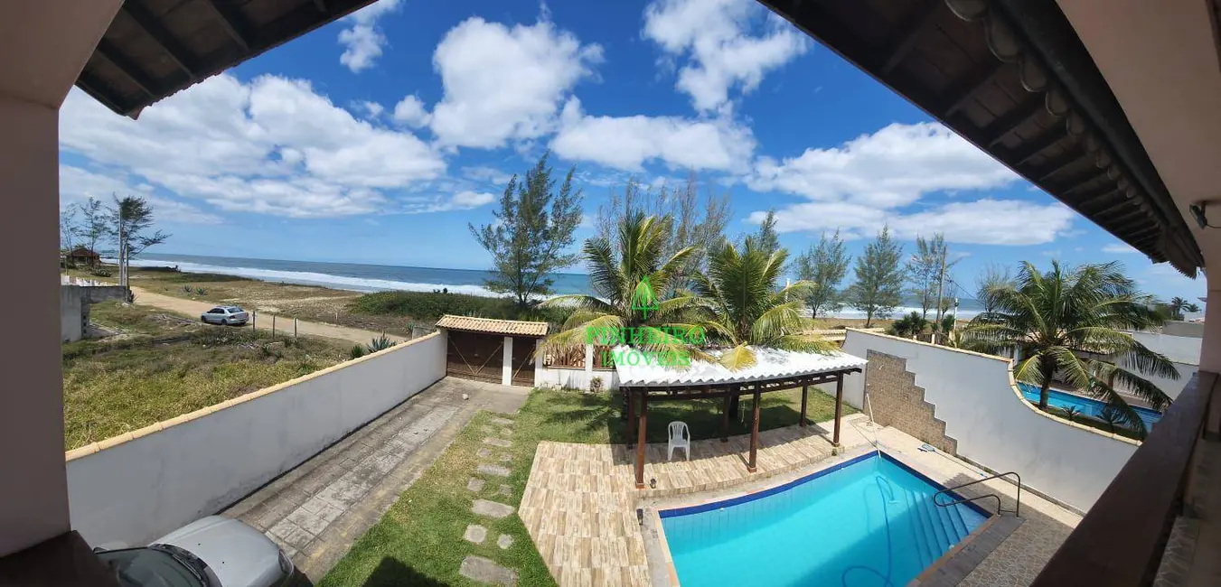 Foto 1 de Casa com 3 quartos à venda, 480m2 em Marica - RJ