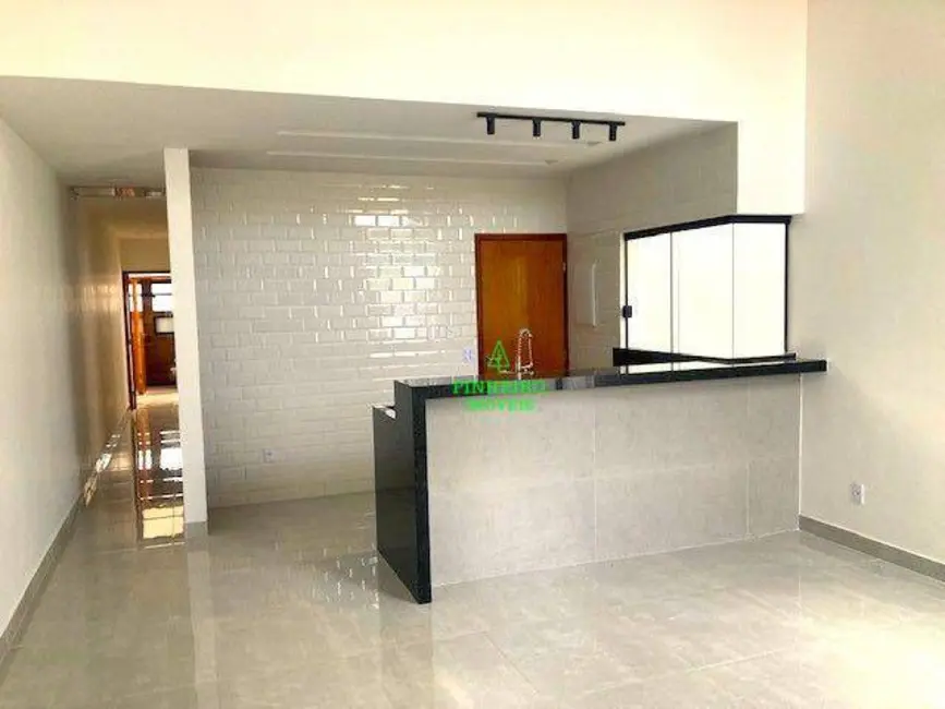 Foto 6 de Casa com 3 quartos à venda, 225m2 em Jardim Atlântico Central (Itaipuaçu), Marica - RJ