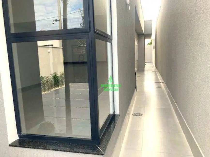 Foto 4 de Casa com 3 quartos à venda, 225m2 em Jardim Atlântico Central (Itaipuaçu), Marica - RJ