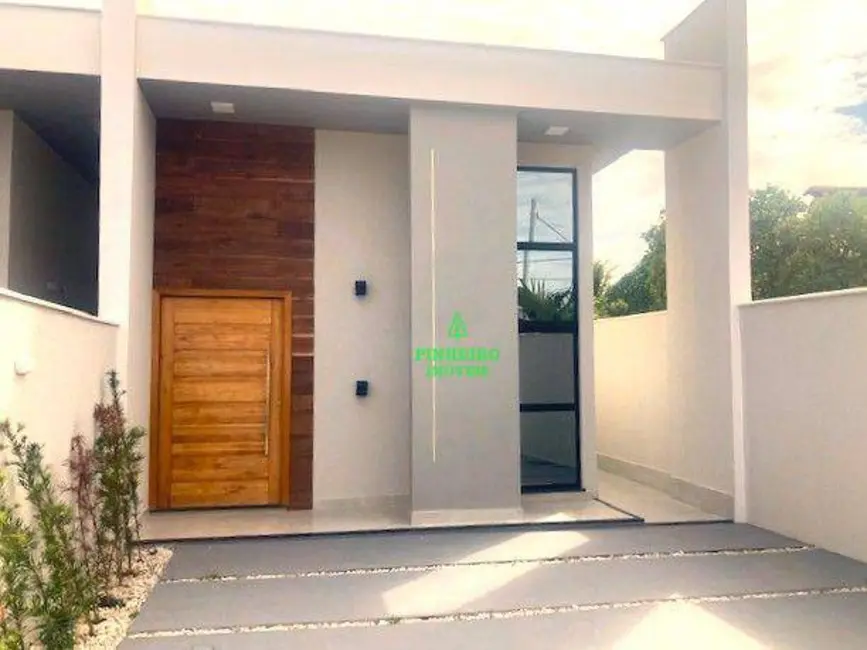 Foto 1 de Casa com 3 quartos à venda, 225m2 em Jardim Atlântico Central (Itaipuaçu), Marica - RJ