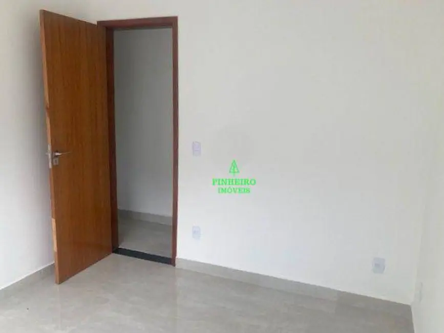 Foto 9 de Casa com 3 quartos à venda, 225m2 em Jardim Atlântico Central (Itaipuaçu), Marica - RJ