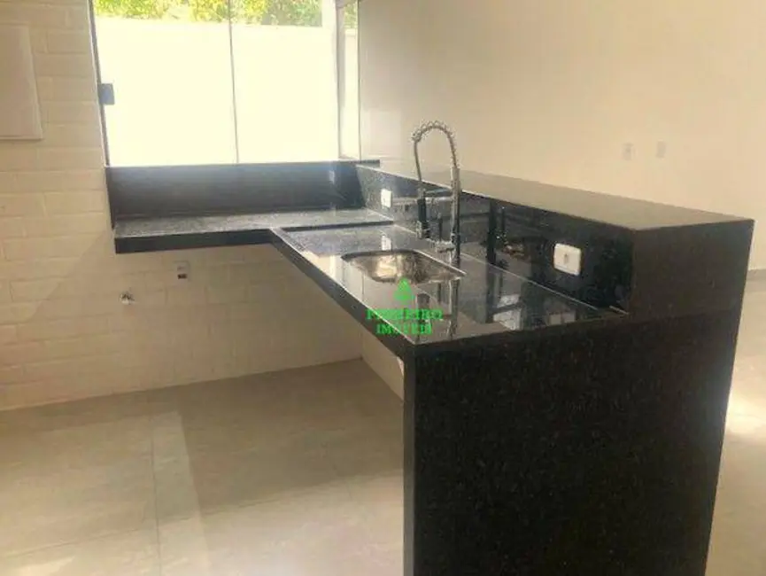 Foto 5 de Casa com 3 quartos à venda, 225m2 em Jardim Atlântico Central (Itaipuaçu), Marica - RJ