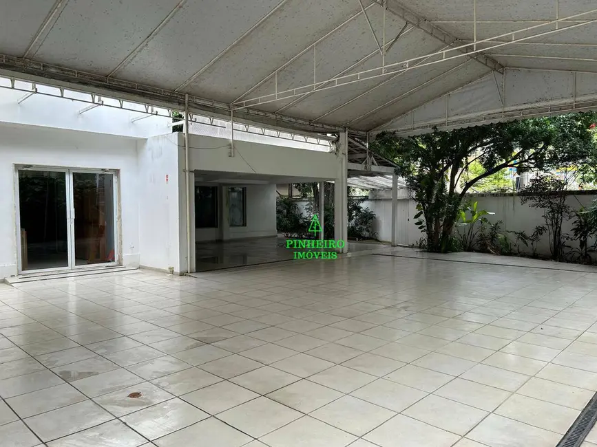 Casa com 2 quartos à venda e para alugar, 750m2 em São Francisco, Niteroi - RJ - imagem 9 Foto 9 de Casa com 2 quartos à venda e para alugar, 750m2 em São Francisco, Niteroi - RJ