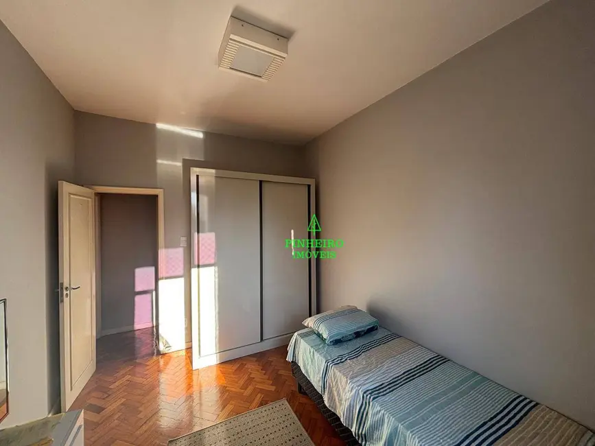 Apartamento com 2 quartos à venda, 71m2 em Maracanã, Rio De Janeiro - RJ - imagem 4 Foto 4 de Apartamento com 2 quartos à venda, 71m2 em Maracanã, Rio De Janeiro - RJ