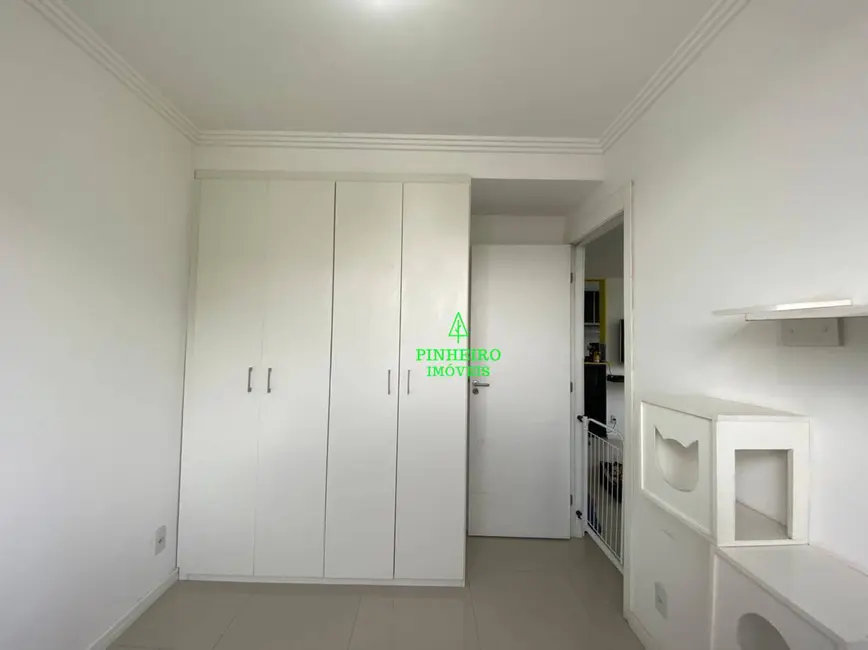 Apartamento com 2 quartos à venda, 74m2 em Covanca, Sao Goncalo - RJ - imagem 2 Foto 2 de Apartamento com 2 quartos à venda, 74m2 em Covanca, Sao Goncalo - RJ