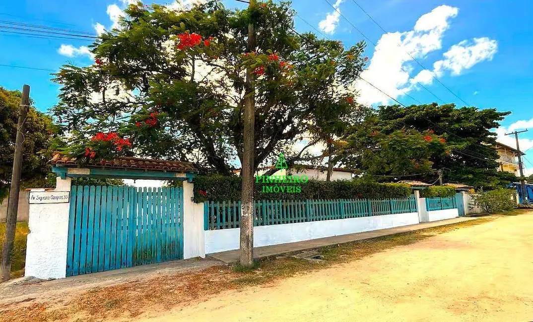 Foto 1 de Casa com 4 quartos à venda, 1298m2 em Araruama - RJ