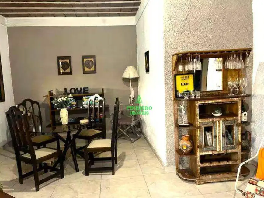 Foto 5 de Casa com 4 quartos à venda, 1298m2 em Araruama - RJ